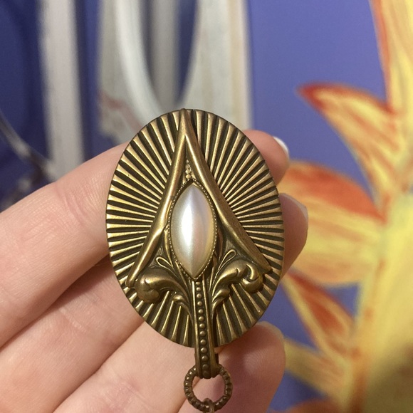 Vintage Clip On Statement Earrings 60s - Picture 2 of 5